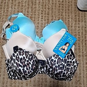 Vanity Fair Smoot Back Bras